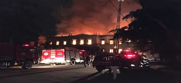 Massive fire hit Brazilâ€™s 200-year old National Museum in Rio de Janeiro