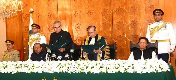 Arif Alvi takes charge as Pakistanâ€™s new president