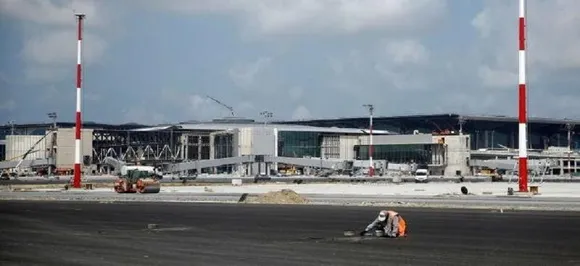 Turkey fires tear gas at Istanbul airport workers: Report