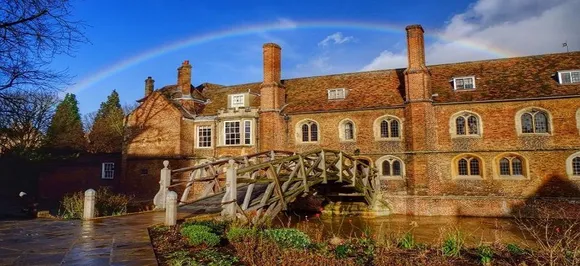 Prisoners in UK to be offered chance to study at Cambridge University