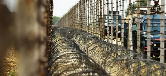 Indiaâ€™s first 'smart fence' project along Indo-Pak border to be launched tomorrow