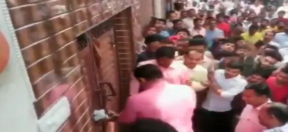Video: Controversy erupts after Delhi BJP chief Manoj Tiwari seen breaking lock of sealed house