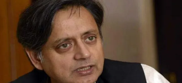 Sunanda Pushkar death: Handed over copies of evidence to Shashi Tharoor, said Delhi Police to court