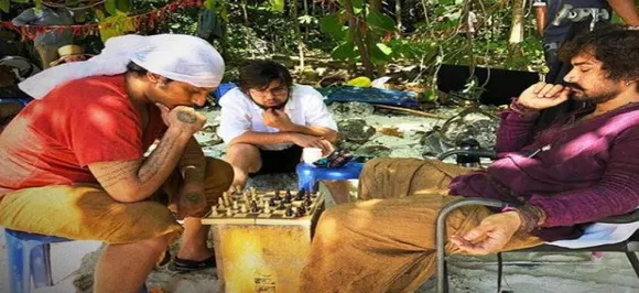Aamir Khan proves to be the Thug of chess, played game till dawn