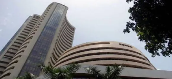 Sensex ends in red after choppy trade; IT, pharma stocks top losers