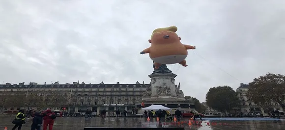Topless protesters held in bid to â€˜welcomeâ€™ Trump to Paris