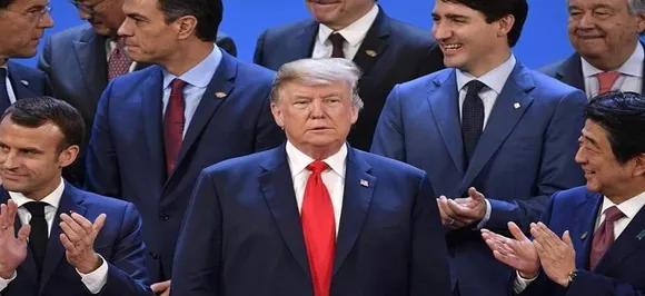 Donald Trump's new spelling mistake is making Twitter sing with memes again!