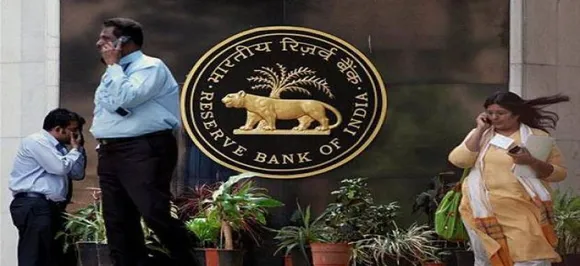 RBI to cut SLR gradually to 18% by mid-2019