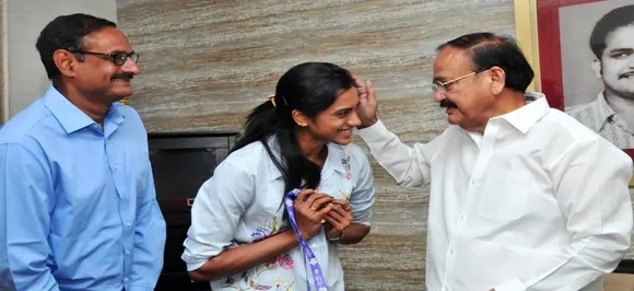 Vice-President M Venkaiah Naidu all-praise for P V Sindhu