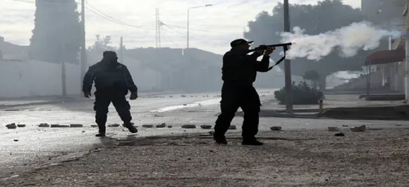 Tunisia clashes spread over tough living conditions