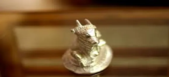 Nandi idol stolen from Balatripurasundary Sametha Agastheswa temple in Andhra Pradesh