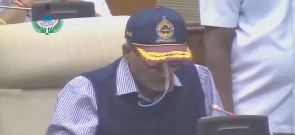 Ailing Goa Chief Minister Manohar Parrikar presents Budget in state Assembly