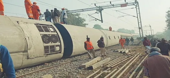 Seemanchal Express: Rail fracture prima facie cause of train accident in Bihar, says Railways