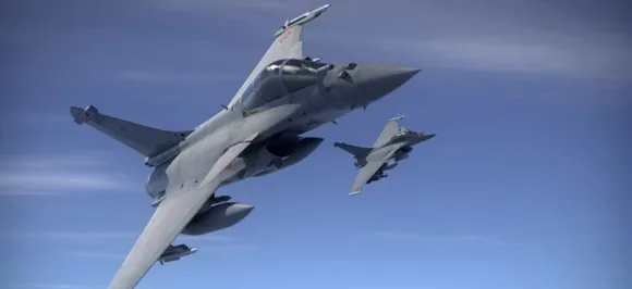Chowkidar opened door to allow Anil Ambani to steal Rs 30,000 crore from IAF: Rahul Gandhi 