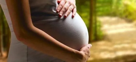 Pay attention! Maternal delivery complications more likely during night, weekends