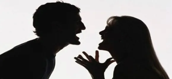 Pune man attacks wife for ignoring him and watching 'Pakistani Drama' on cellphone 