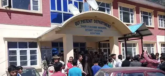RSS leader attacked by terrorists in Kashmirâ€™s Kishtwar, his PSO shot dead