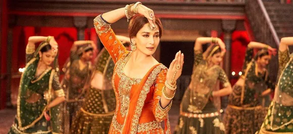 Kalank song Tabaah Ho Gaye OUT: Madhuri Dixit is the epitome of grace and perfection