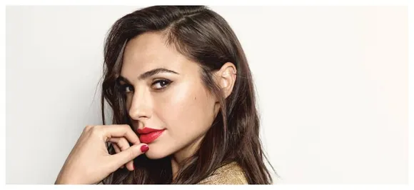 Gal Gadot welcomes 'Shazam!' star Zachary Levi into DCEU fold