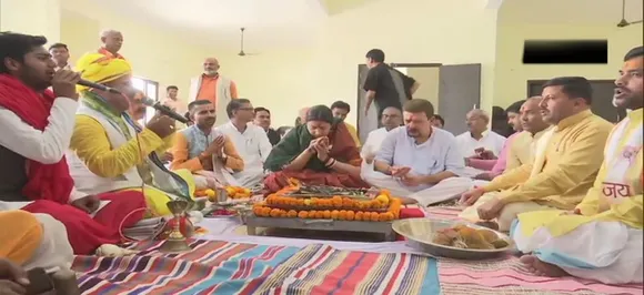 Lok Sabha Polls 2019 | Smriti Irani files nomination from Amethi