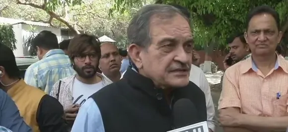 Union Minister Chaudhary Birender Singh offers to resign