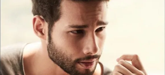 Zoya Akhtar ropes in Siddhant Chaturvedi for Gully Boy's spin off; to delve deep into MC Sher's character