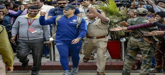 Give details of all payments made to Dhoni, Supreme Court orders Amrapali 