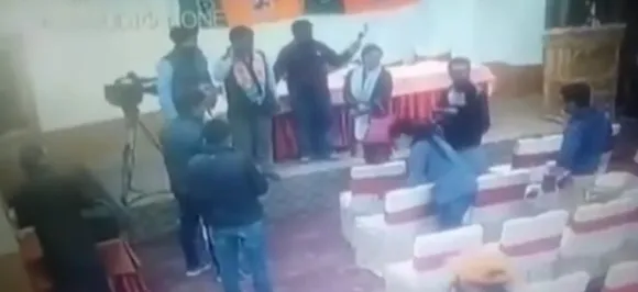 CCTV clip adds twist to Ladakh journalistsâ€™ â€˜bribe claimâ€™, BJP threatens defamation case 