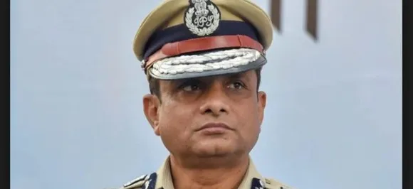 Ex-Kolkata top cop Rajeev Kumar's interim protection withdrawn, top court gives 7 days for legal recourse  