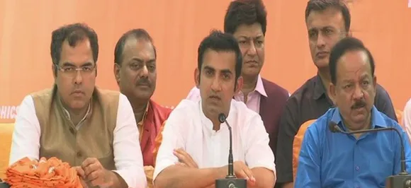 Hope Gambhir meets people on dusty roads, not cheat them by using duplicate: AAP