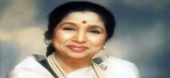 Asha Bhosle irked by 'crazy rush' post Modi's swearing in; thanks THIS minister for coming to rescue