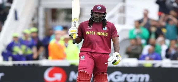 Chris Gayle survives not once but twice to Mitchell Starc â€“ All thanks to DRS