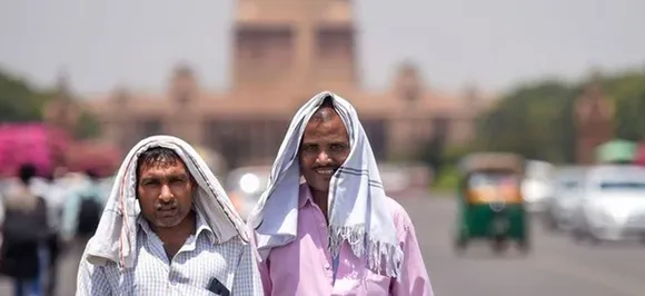 Delhiites to get slight relief from scorching heat