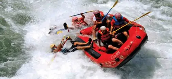 Kashmir Tourism Department suspends rafting-related activities in entire Valley