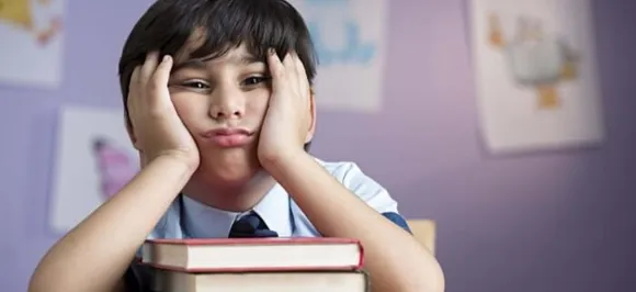  Beware! Inattentive children earn less as adults, says study