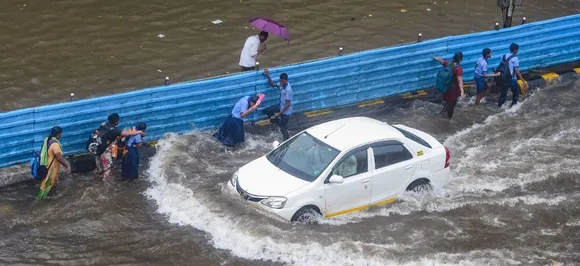 Mumbai Rains: 203 flights cancelled in Mumbai due to rains, skidding of jet
