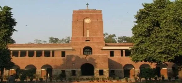 DU's 2nd cut-off released, popular courses closed for unreserved categories