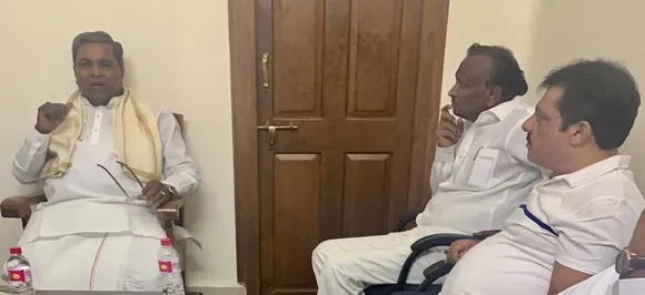 Karnataka Crisis: Rebel Congress MLA Nagaraj meets Siddaramaiah