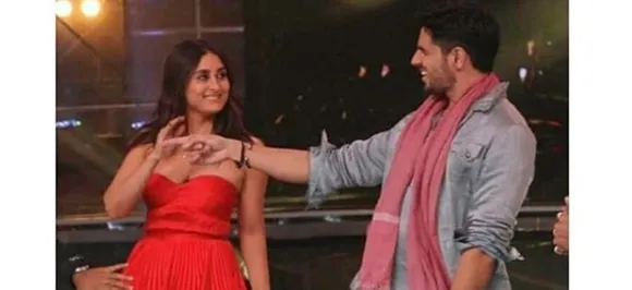 Kareena Kapoor is  drawing THIS whopping amount per episode for Dance India Dance