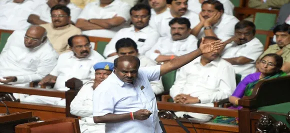 D-day for Kumaraswamy-led Congress-JDS coalition govt as Governor sets deadline of 1:30 pm today