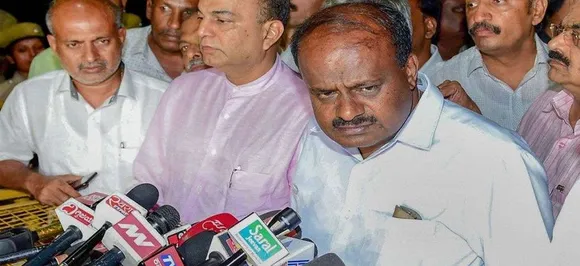 Suspense over Kumaraswamy's resignation as CMO denies seeking appointment with Governor 