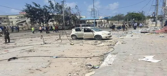 17 people killed, 28 injured in bomb blast outside hotel in Somaliaâ€™s Mogadishu