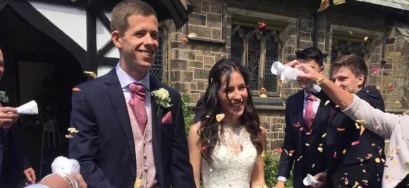 Couple born just hours apart in the same hospital gets married 23 years later