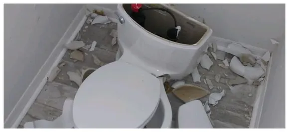 â€˜No more pooping while itâ€™s storming outsideâ€™, Womanâ€™s toilet EXPLODES after fart gases get ignited by lightning