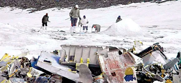 MIRACLE!!! 51 years on, wreckage of IAF plane found in Himachal's Dhaka Glacier 
