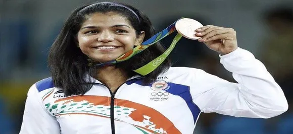Sakshi Malik issued show-cause notice by WFI for leaving national camp without permission