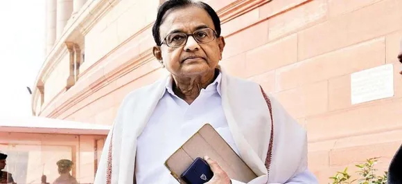 INX Media Case: CBI, ED knock on Chidambaram's door, ex-Finance Minister not at home