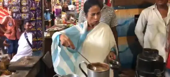 Watch: When West Bengal Chief Minister Mamata Banerjee turned a â€˜chai-waliâ€™