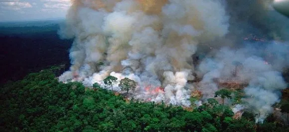 Amazon fires: 'Deeply concerned', says UN chief, Macron calls it â€˜international crisisâ€™