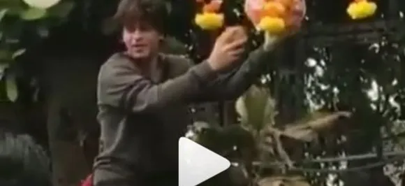 Janmashtami 2019: Shah Rukh Khan turns Govinda at Dahi Handi event; WATCH video